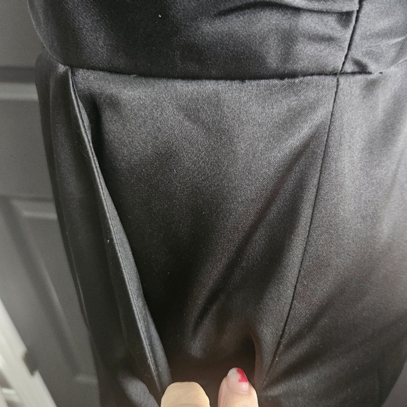 Davids Bridal Sz 8 Black Charmeuse Dress Ruched Waist & Pockets Whimsigoth - Picture 5 of 10